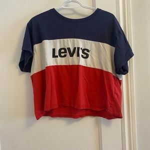 🍍LEVI’S size large